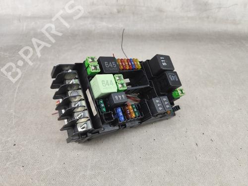 Fuse box VW GOLF VII (5G1, BQ1, BE1, BE2) 1.6 TDI | BP19686517E1 