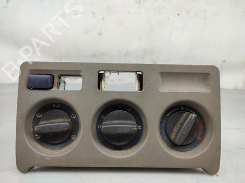 Climate control LAND ROVER FREELANDER I (L314) 2.0 DI 4x4 BP19543286I5