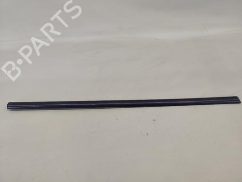 Door moulding trim PEUGEOT 306 Hatchback (7A, 7C, N3, N5) 1.4 FRENTE DIREITO 
