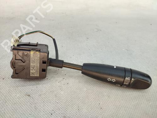 Used Steering column stalk DAEWOO KALOS (KLAS) 1.2 (72 hp) 20235207