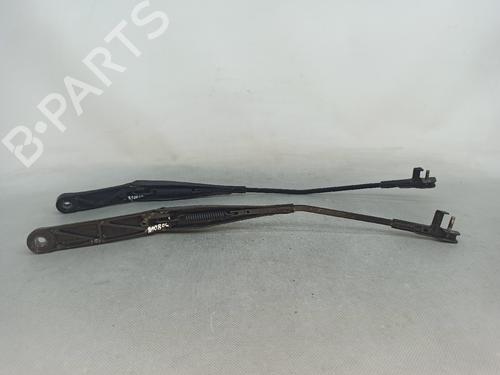 Front windshield wiper arm ALFA ROMEO GT (937_) 1.9 JTD (937CXN1B) | BP20235310C143 
