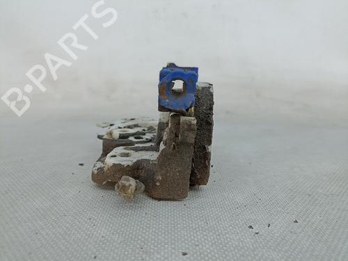 Front right lock NISSAN VANETTE CARGO Van (HC 23) 2.3 D | BP20331943C97