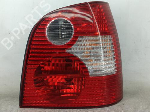 Farolim direito VW POLO IV (9N_, 9A_) 1.2 12V (64 hp) 20304459