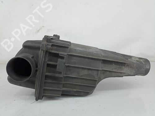 Używane Obudowa filtra powietrza PEUGEOT 206 Van 1.9 D (69 hp) 20482129