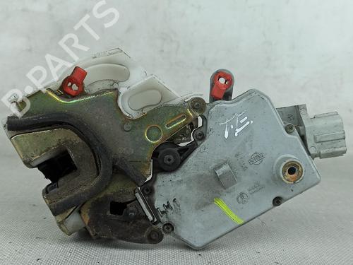 Used Rear left lock NISSAN PRIMERA (P11) 2.0 TD (90 hp) 21057794