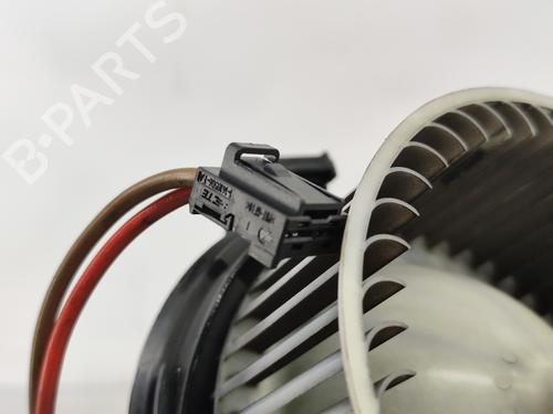 Heater blower motor MERCEDES-BENZ C-CLASS (W204) C 220 CDI (204.002) | BP20486153M62