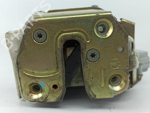Rear right lock NISSAN PRIMERA (P11) 1.6 16V | BP21258067C99 