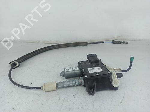 BP21171443I18 main image