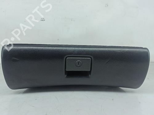 Boîte à gants OPEL ASTRA F Saloon (T92) 1.7 TDS (F19, M19) (82 hp) 21492362