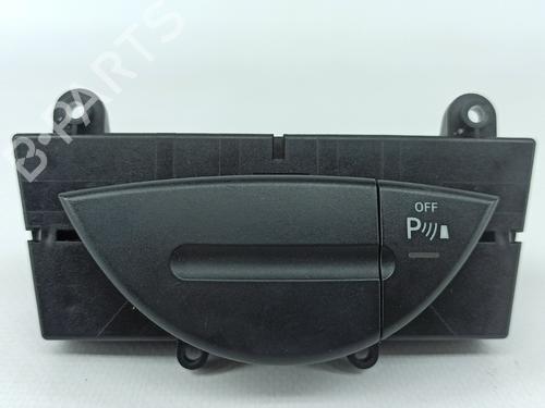 BP21557728O1 main image