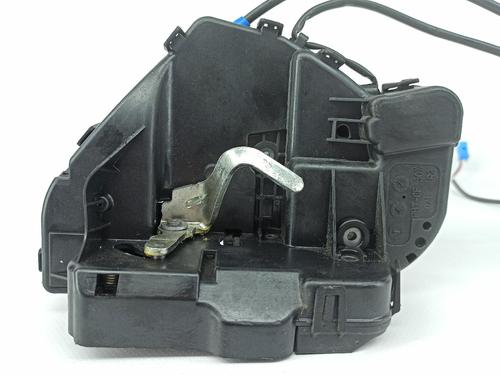 Rear right lock MERCEDES-BENZ CLS (C219) CLS 320 CDI (219.322) | BP21557687C99 