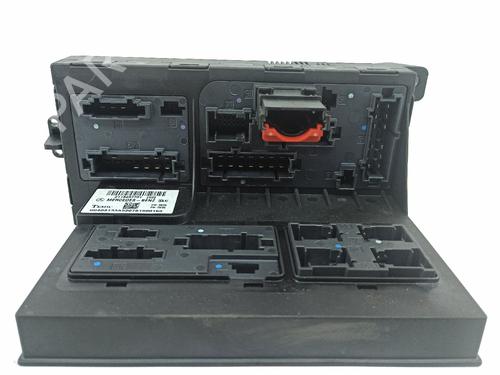Zekeringkast MERCEDES-BENZ CLS (C219) CLS 320 CDI (219.322) (224 hp) 21557651