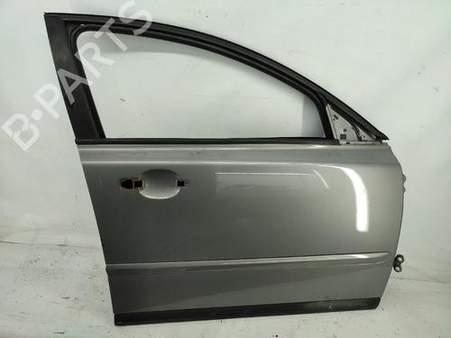 Used Right front door VOLVO V50 (545) 2.0 D (136 hp) 22339586
