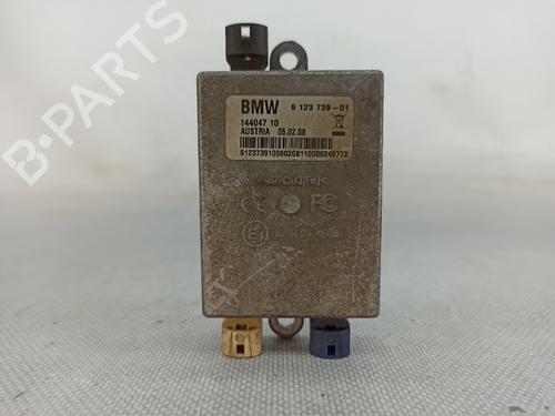 Used Engine control unit (ECU) BMW 5 Touring (E61) 520 d (177 hp) 22336383