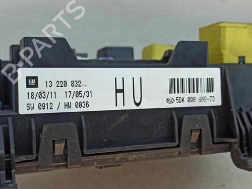 Fuse box OPEL ASTRA H (A04) 1.4 (L48) | BP22336427E1