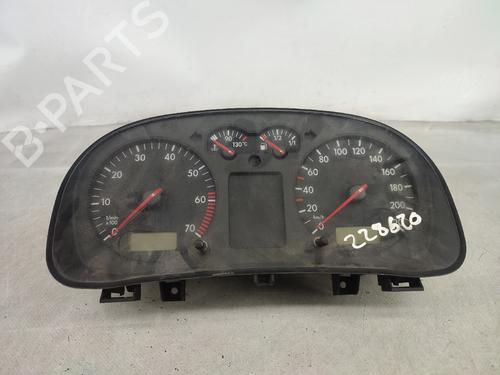 Used Instrument cluster VW GOLF IV (1J1) 1.4 16V (75 hp) 22687377