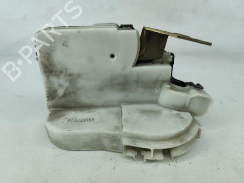 Front right lock VW POLO III (6N1) 45 1.0 | BP22741512C97