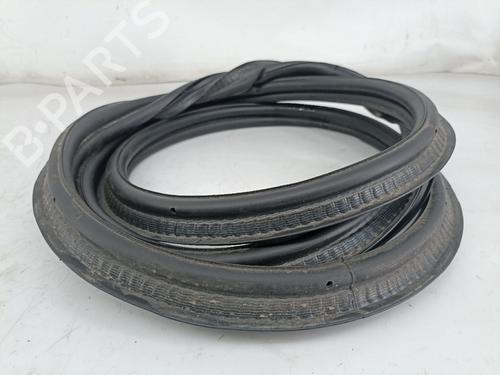 Rubber door seal PEUGEOT 208 II (UB_, UP_, UW_, UJ_) e-208 | BP22771861C142 
