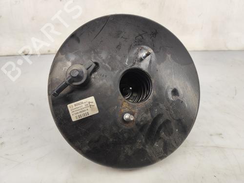 Used Servo brake TOYOTA AVENSIS Saloon (_T27_) 2.0 D-4D (ADT270_, ADT270R) (124 hp) 22568059