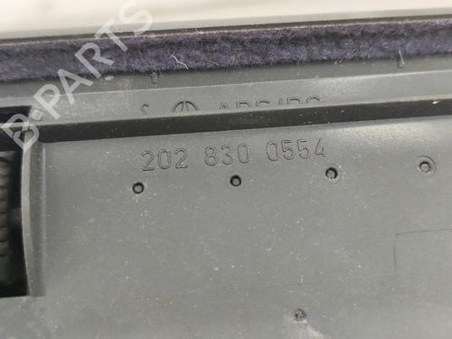 Air vent MERCEDES-BENZ C-CLASS (W202) C 220 CDI (202.133) | BP23145671I21 