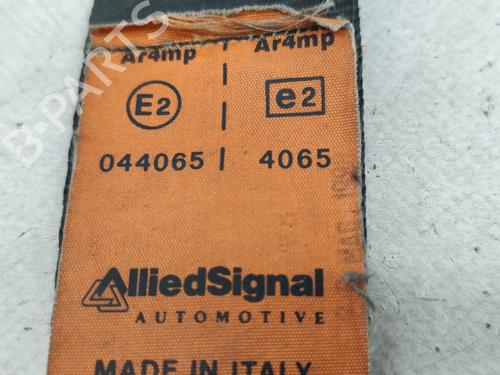 Front right seatbelt FIAT BRAVO I (182_) 1.9 TD 100 S (182.AF) | BP23137946I25 