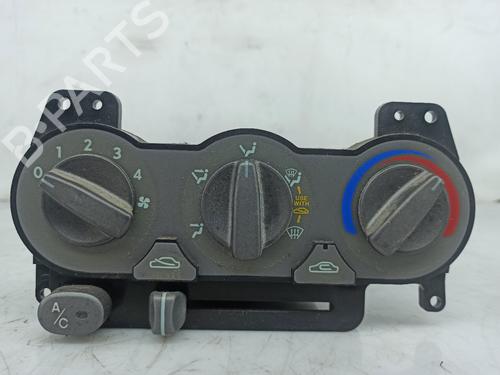 AC Styreenhet / Manøvreringsenhet HYUNDAI ACCENT II (LC) 1.3 (86 hp) 23131314
