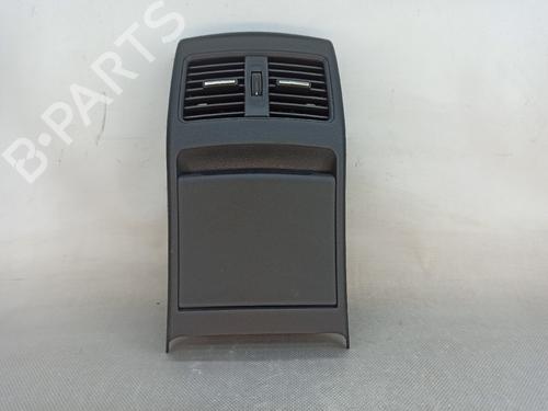 Used Air vent MERCEDES-BENZ A-CLASS (W176) A 180 CDI / d (176.012) (109 hp) 23134059