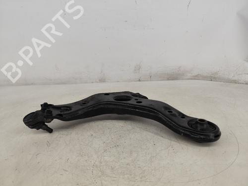 Used Right front suspension arm TOYOTA AURIS Estate (_E18_) 1.4 D-4D (NDE180_) (90 hp) 23232948