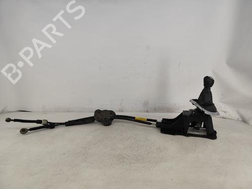 Used Gear lever RENAULT MEGANE III Grandtour (KZ0/1) 1.5 dCi (KZ09, KZ0D, KZ1G, KZ29, KZ14, KZ1W, KZ10, KZ1F,... (110 hp) 22987669