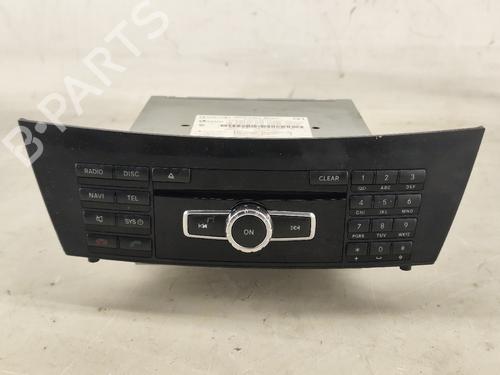 Radio MERCEDES-BENZ C-CLASS (W204) C 180 CDI (204.000) PEQUENO DANO