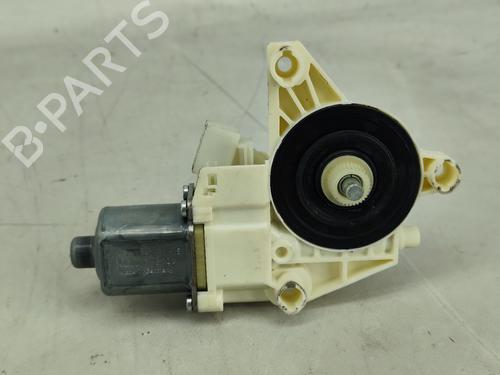 Left rear window motor MERCEDES-BENZ C-CLASS (W204) C 180 CDI (204.000) 0130822505