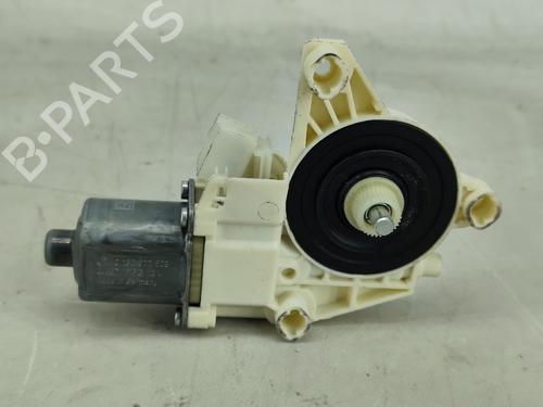Left front window motor MERCEDES-BENZ C-CLASS (W204) C 180 CDI (204.000) 0130822503