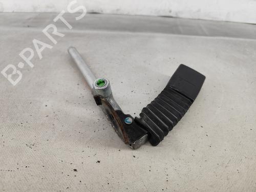 Seat buckle MERCEDES-BENZ CLK (C209) CLK 200 Kompressor (209.342) | BP23551768I32 