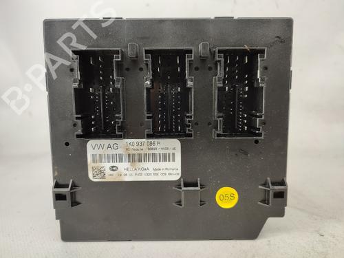 Used Fuse box VW GOLF VI (5K1) 1.2 TSI (86 hp) 23136154