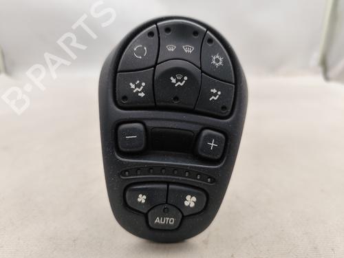 Climate control RENAULT ESPACE III (JE0_) 3.0 V6 24V (JE0G, JE0R) ESQUERDO 