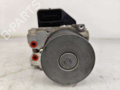 ABS pump TOYOTA URBAN CRUISER (_P1_) 1.4 D-4D (NLP110_, NLP110R) 4454052151