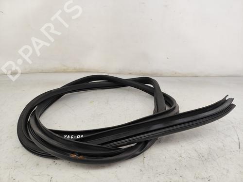 Rubber door seal TOYOTA URBAN CRUISER (_P1_) 1.4 D-4D (NLP110_, NLP110R) N.V.