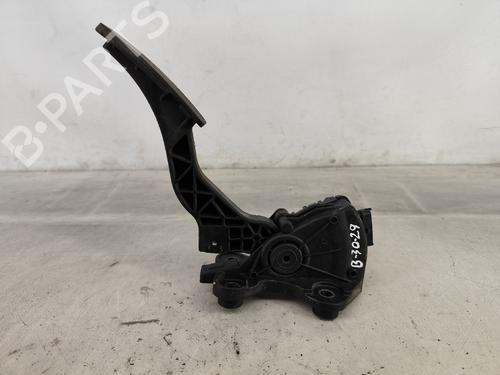 Pedal KIA CEE'D Hatchback (ED) 1.4 CVVT 327002R300