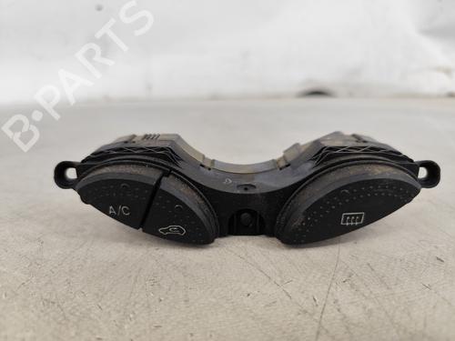 Used Switch FORD FOCUS I Turnier (DNW) 1.4 16V (75 hp) 22568010