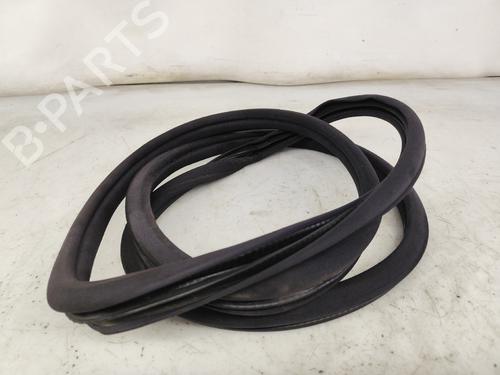 Gumowa uszczelka drzwi MERCEDES-BENZ C-CLASS T-Model (S203) C 220 CDI (203.208) A2036972551
