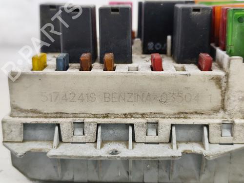 Fuse box ALFA ROMEO GT (937_)  | BP25035880E1 