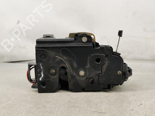 Fechadura trás esquerda VW GOLF IV (1J1) 1.4 16V (75 hp) 25048945