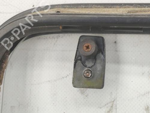 Rear right quarter glass LAND ROVER DEFENDER Station Wagon (L316, L315) 2.5 TDI 4x4 (L316) | BP18011210C92 