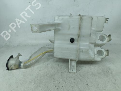 Used Windscreen washer tank TOYOTA PRIUS (_W3_) 1.8 Hybrid (ZVW30) (136 hp) 25652970