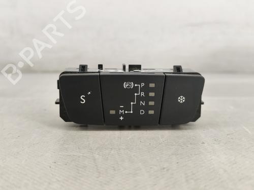 Used Switch PEUGEOT 308 SW II (LC_, LJ_, LR_, LX_, L4_) 1.6 BlueHDi 120 (120 hp) 25709521