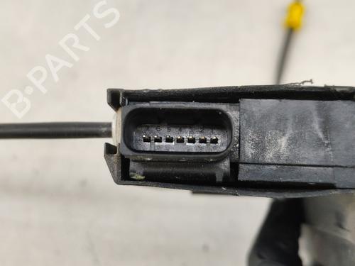 Høyre bak lås PEUGEOT 308 SW II (LC_, LJ_, LR_, LX_, L4_) 1.6 BlueHDi 120 | BP25709560C99