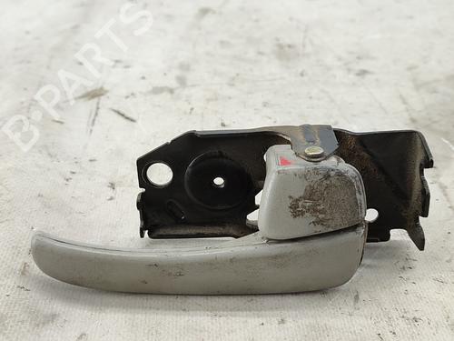 Portiergreep binnen rechts voor HYUNDAI TRAJET (FO) 2.0 CRDi (113 hp) 25852234