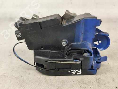 Used Front left lock MERCEDES-BENZ VITO / MIXTO Van (W639) 113 CDI (639.601, 639.603, 639.605) (136 hp) 25846323