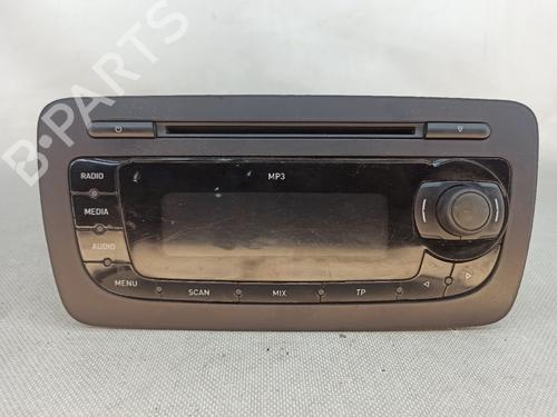 Used Radio SEAT IBIZA IV (6J5, 6P1) 1.2 TDI (75 hp) 25922492