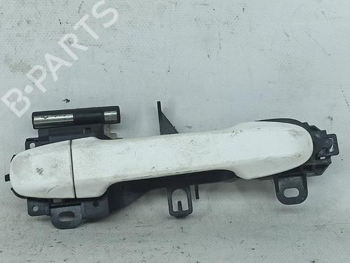 Front right exterior door handle TOYOTA AURIS (_E18_) 1.4 D-4D (NDE180_, NDE180R) N/V